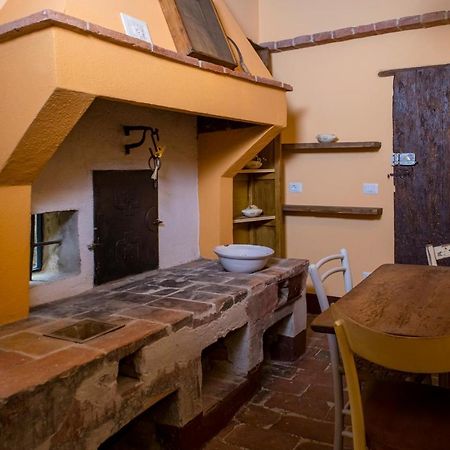 Bed and Breakfast In Collegiata Фояно-делла-Кьяна Экстерьер фото